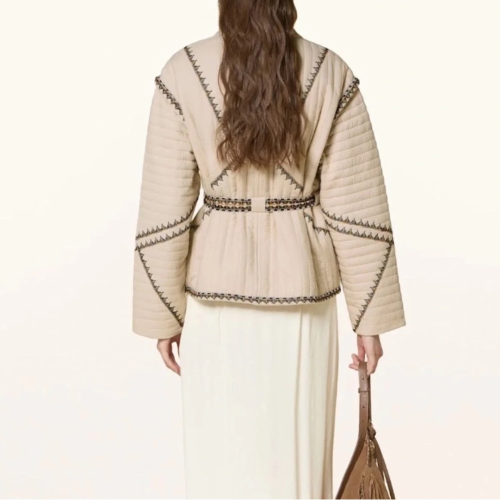Magashino Quilt Cream Wrap Jacket - Picture 2 of 10
